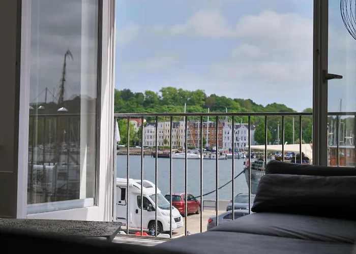 Schiffbruecke Lejlighed